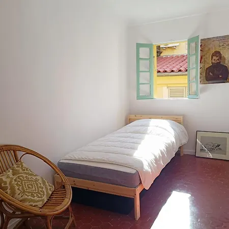 Bright With Balcony In * Nizza