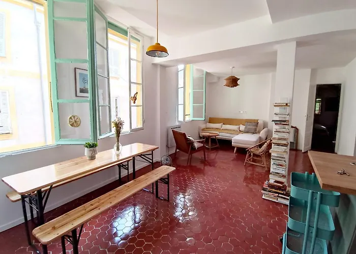 Bright With Balcony In Appartamento Nizza